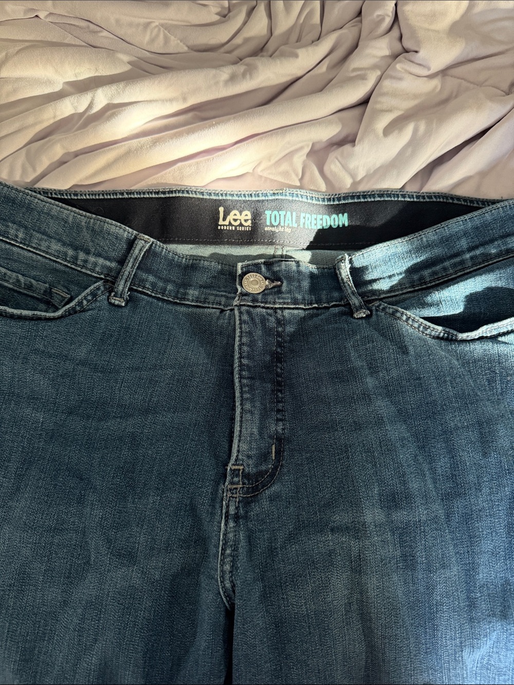 Lee Total Freedom Relaxed Fit Men's Dark Blue Jeans